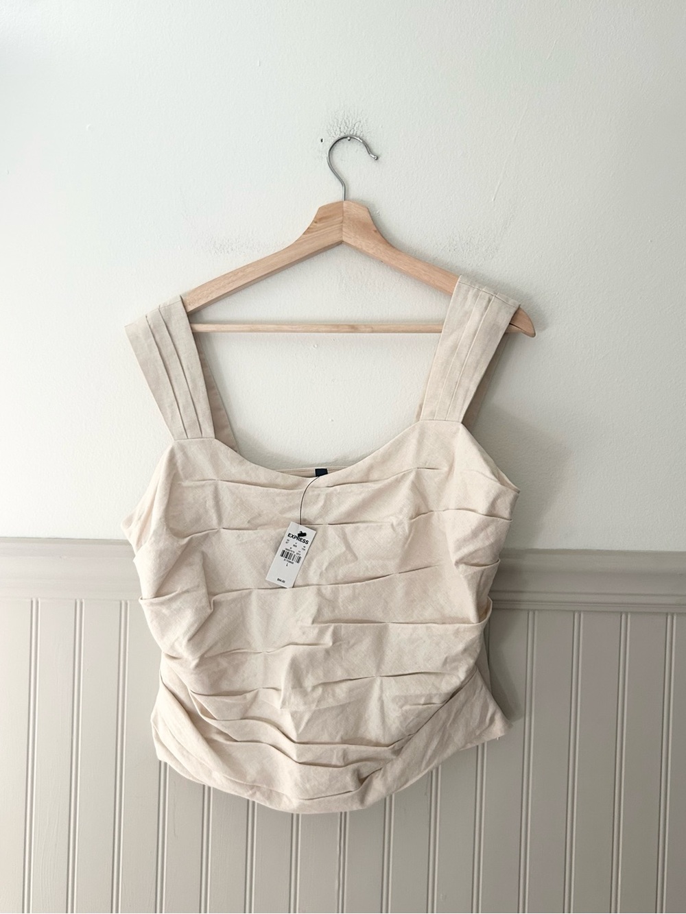 ⭐️ NEW Express Beige Pleated Ruched Cropped Tank Top Linen Blend Size Large